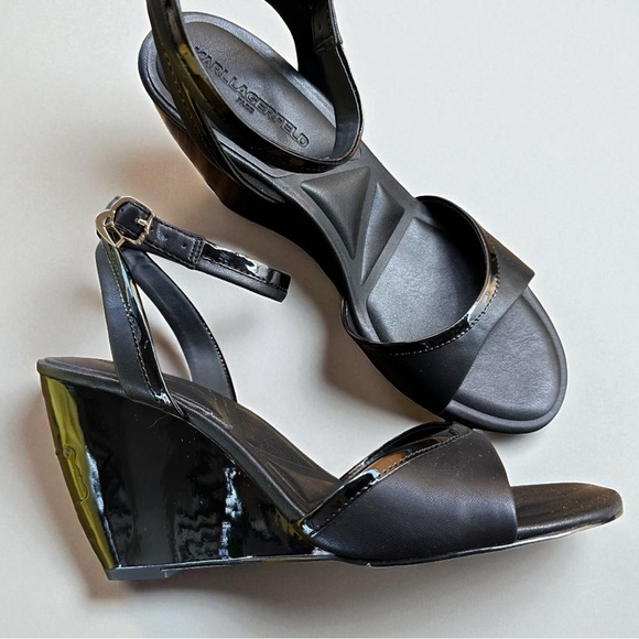 Karl Lagerfeld Paris Wedge Ankle Strap Sandals Size 9M - Picture 1 of 11